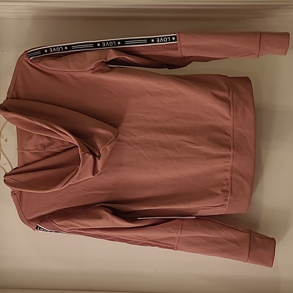 Active wear - Picture 4 of 6